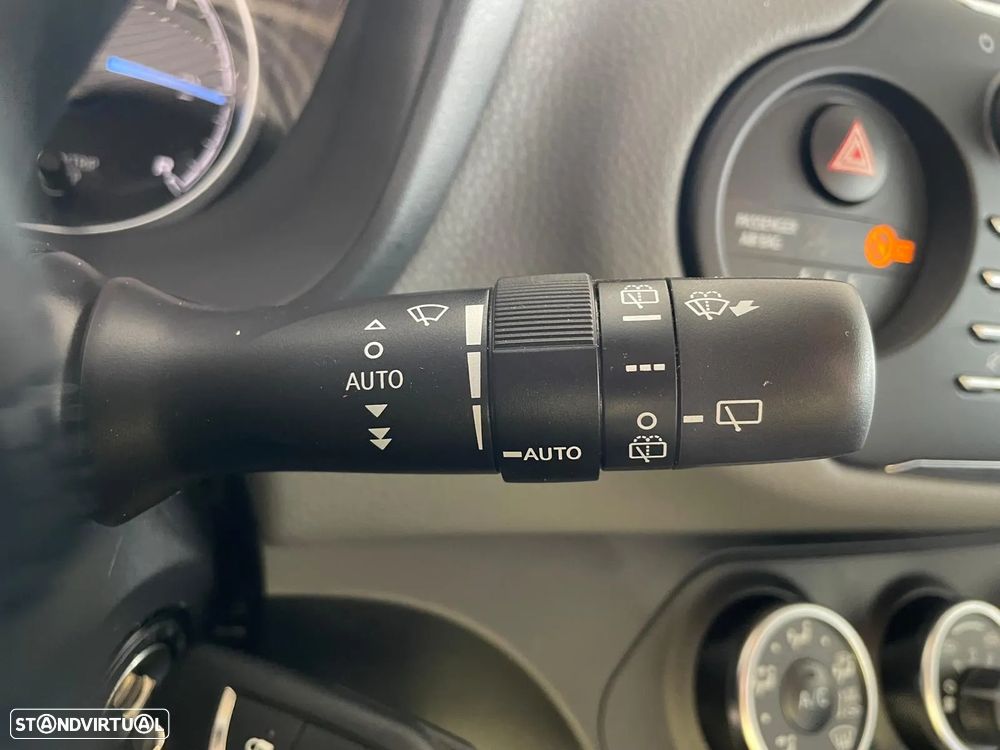 Toyota Yaris 1.0 VVT-i ACtive - 21