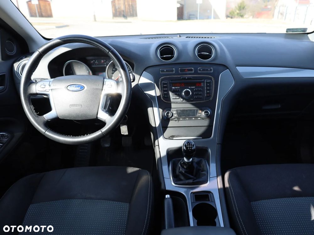 Ford Mondeo 1.6 T Trend - 21