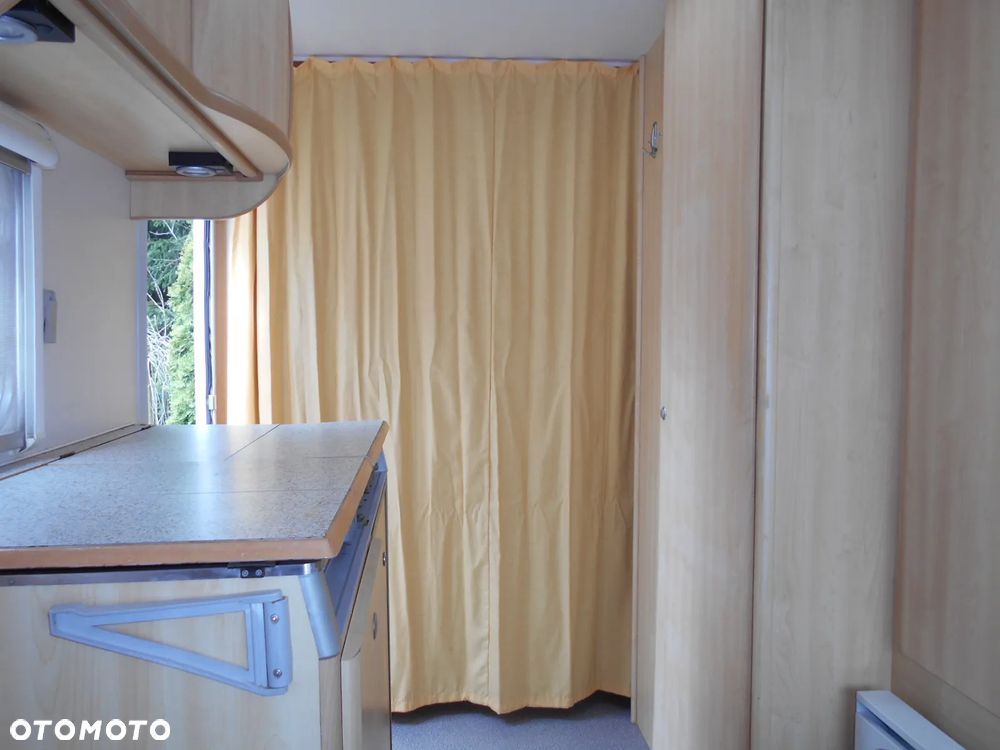 Dethleffs CAMPER 390 - 21