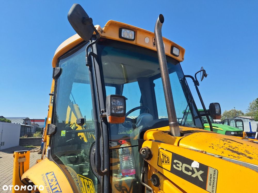 JCB 3 Cx Super 4X4 - 28