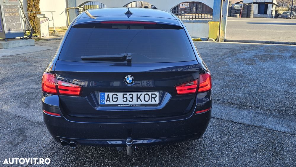 BMW Seria 5 520d Touring - 4