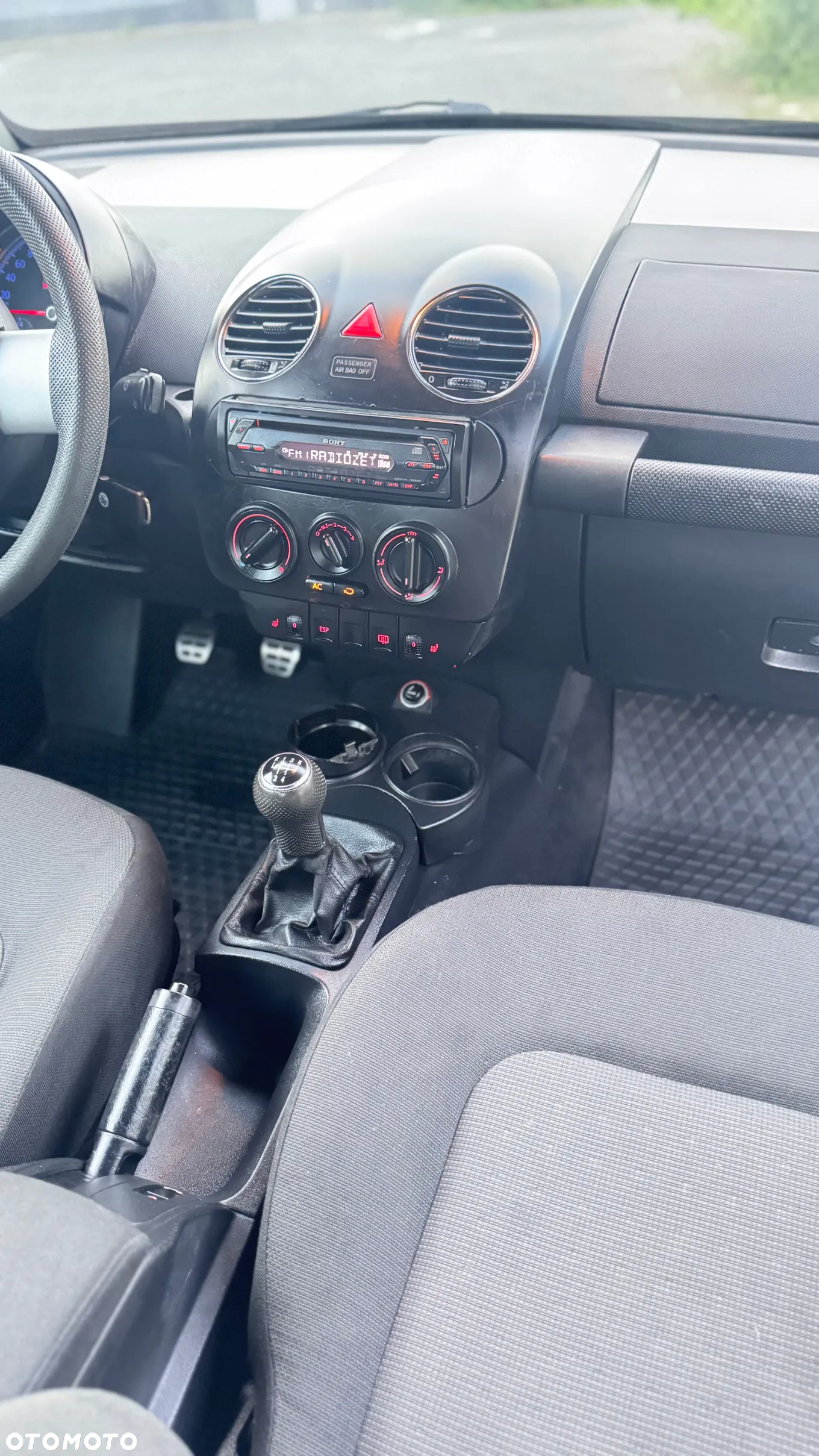 Volkswagen New Beetle 1.4 - 7
