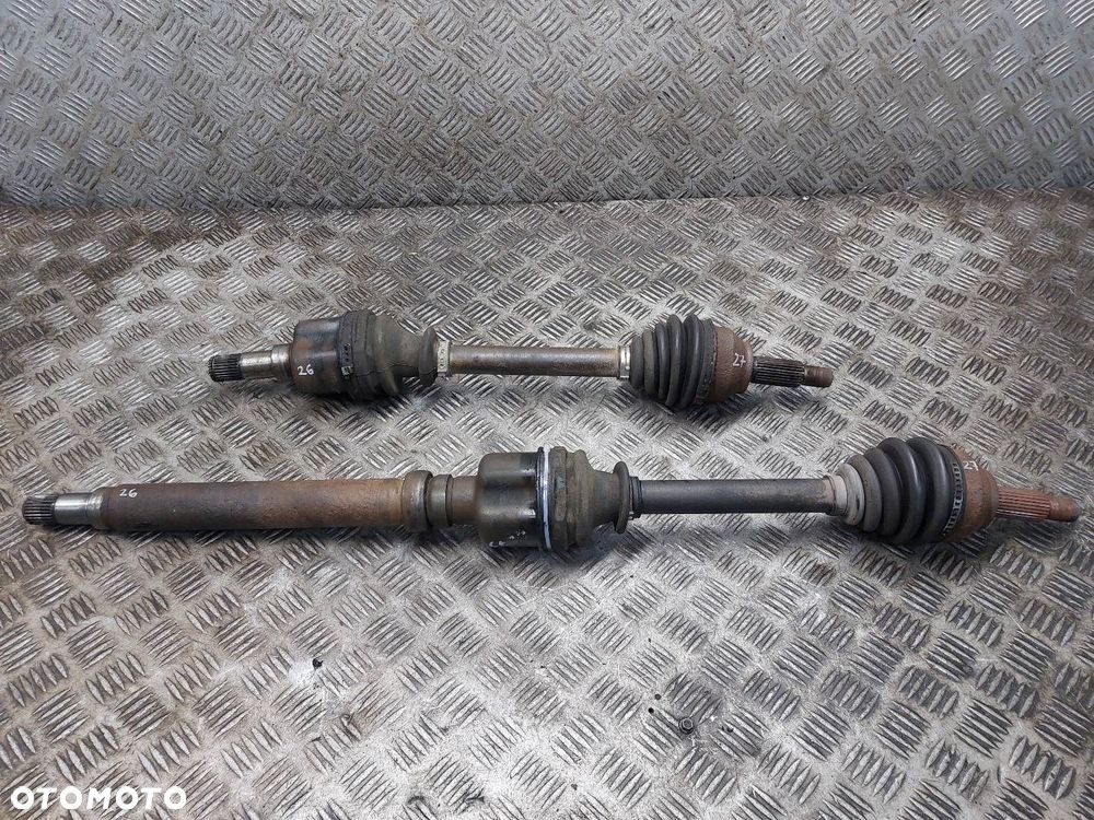 PÓŁOŚ LEWY PRZÓD + PRAWY PRZÓD 5B FORD MONDEO MK3 2.0 16V - 1