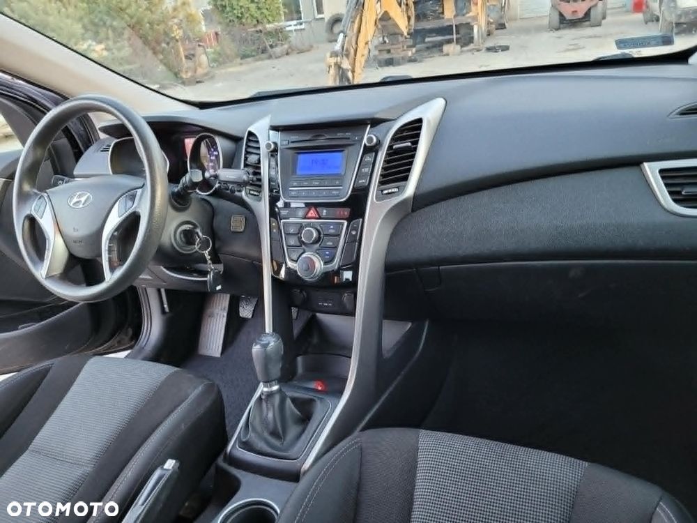 Hyundai i30 1.4 Classic - 9