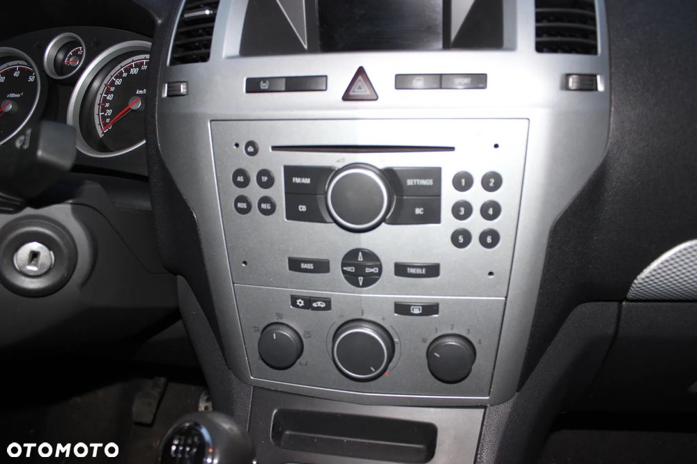 Opel Zafira 2.0 T Sport - 16