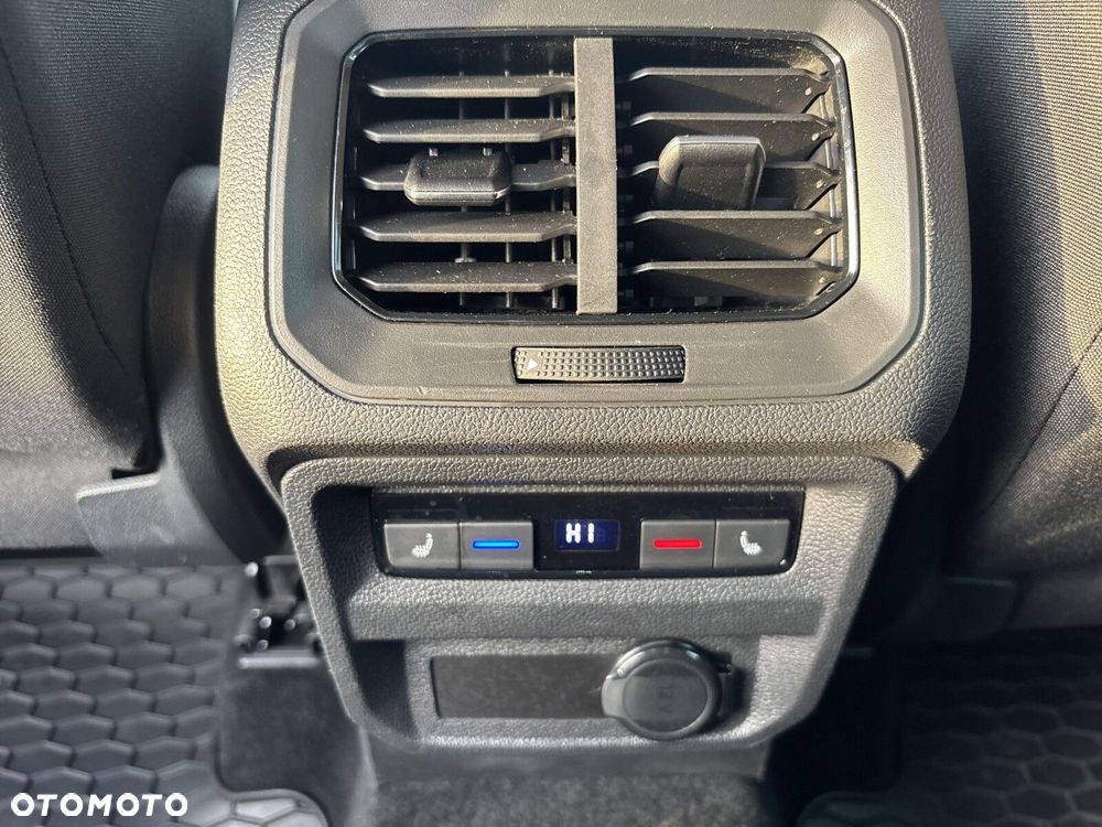 Volkswagen Tiguan 2.0 TDI SCR 4Mot Elegance DSG - 22