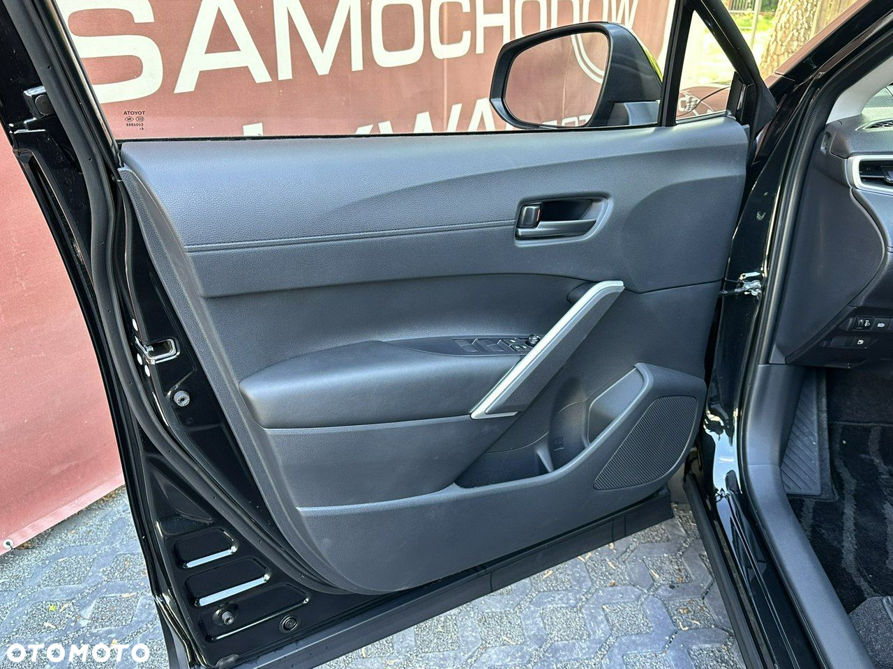 Toyota Corolla Cross - 10
