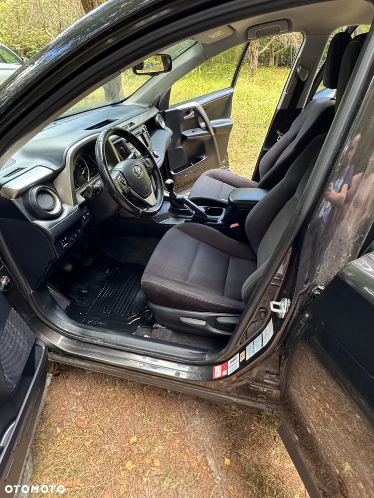 Toyota RAV4 - 14