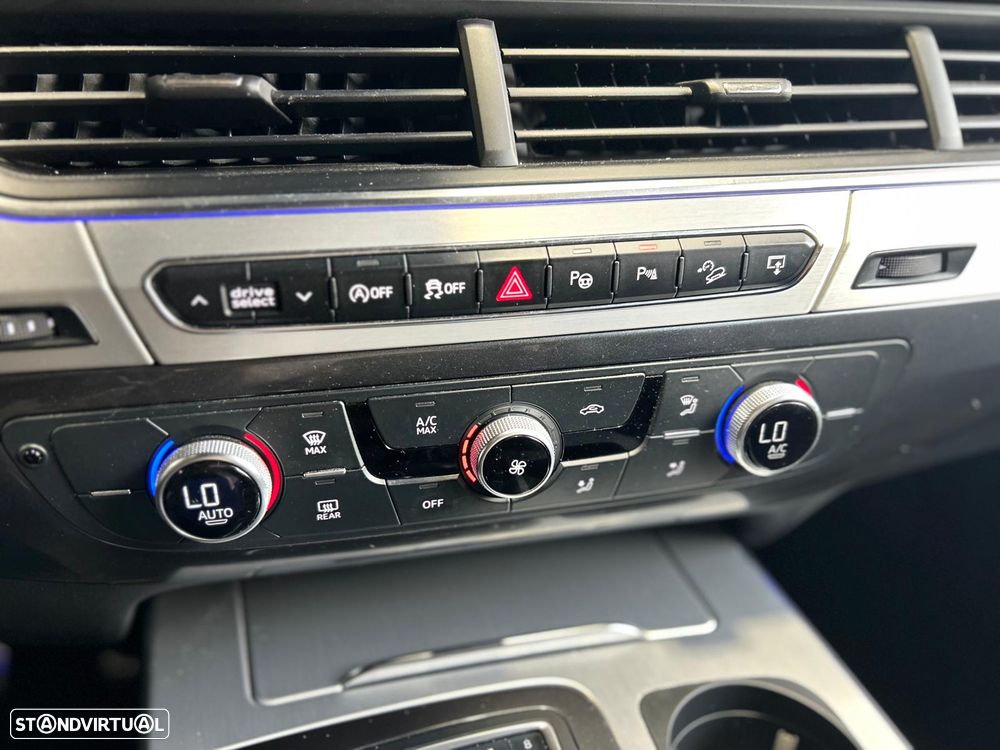 Audi Q7 3.0 TDI quattro S-line Tiptronic 7L - 18