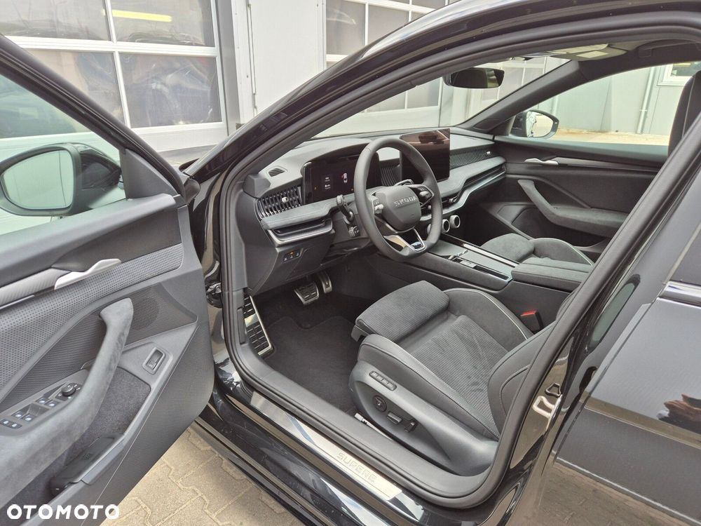 Skoda Superb - 12