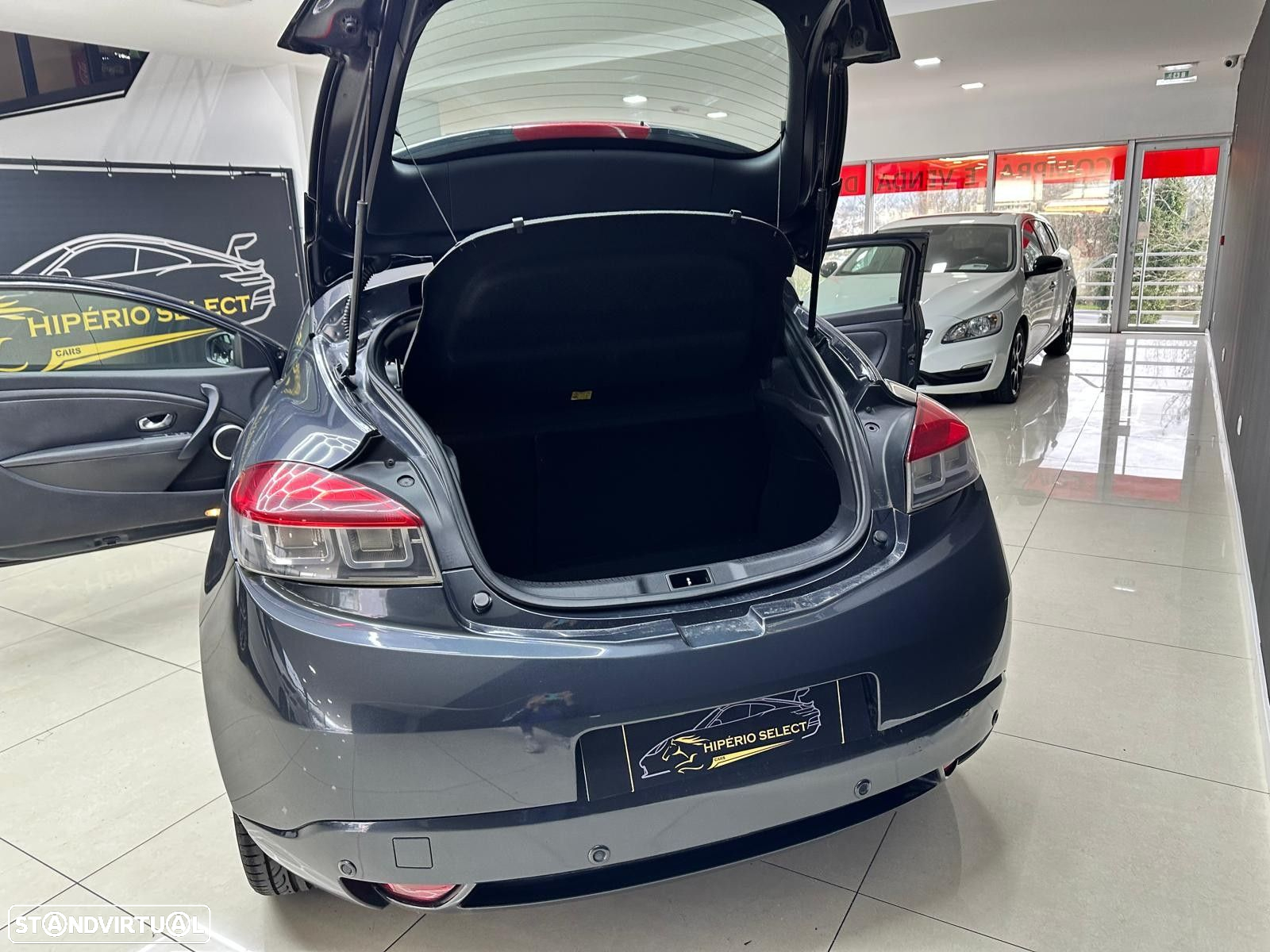 Renault Megane Coupe 1.5 dCi - 10