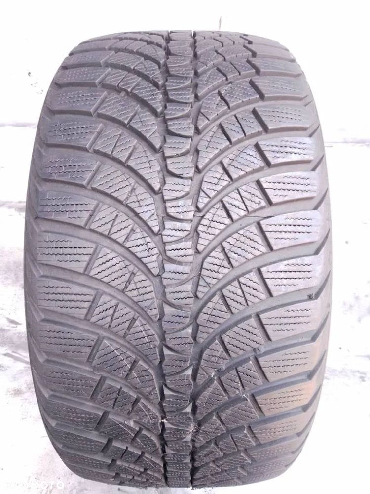 Kumho WinterCraft WP71 275/35 R18 99V 2024 8mm