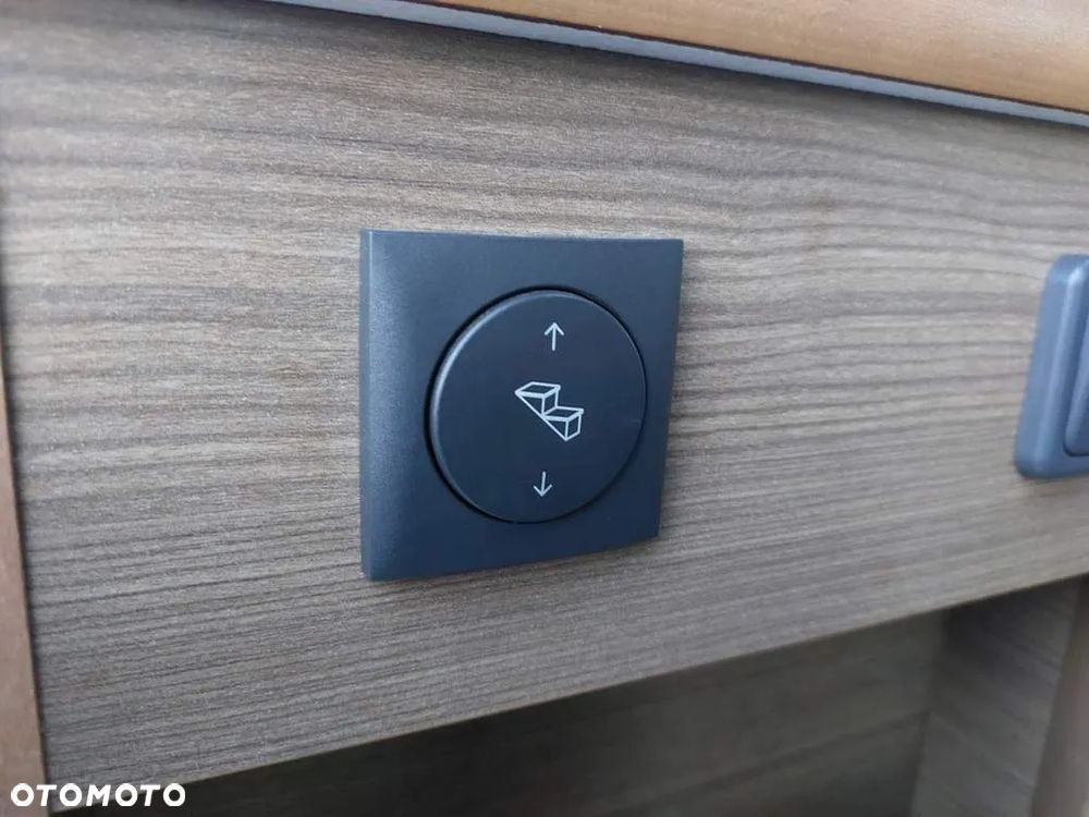 Peugeot BRAVIA Mobil - 27