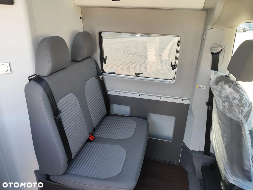 Volkswagen California - 13