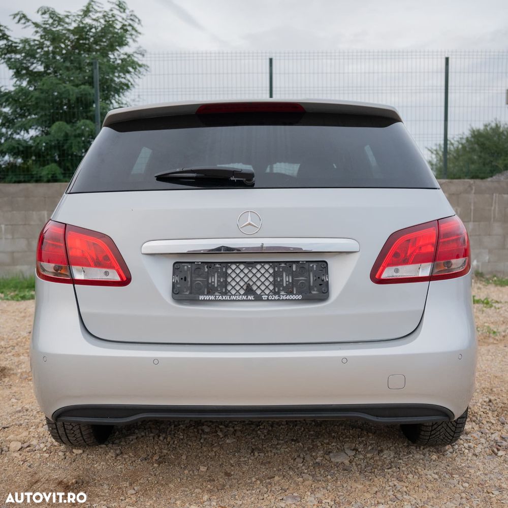 Mercedes-Benz B 180 CDI BlueEFFICIENCY Edition - 8