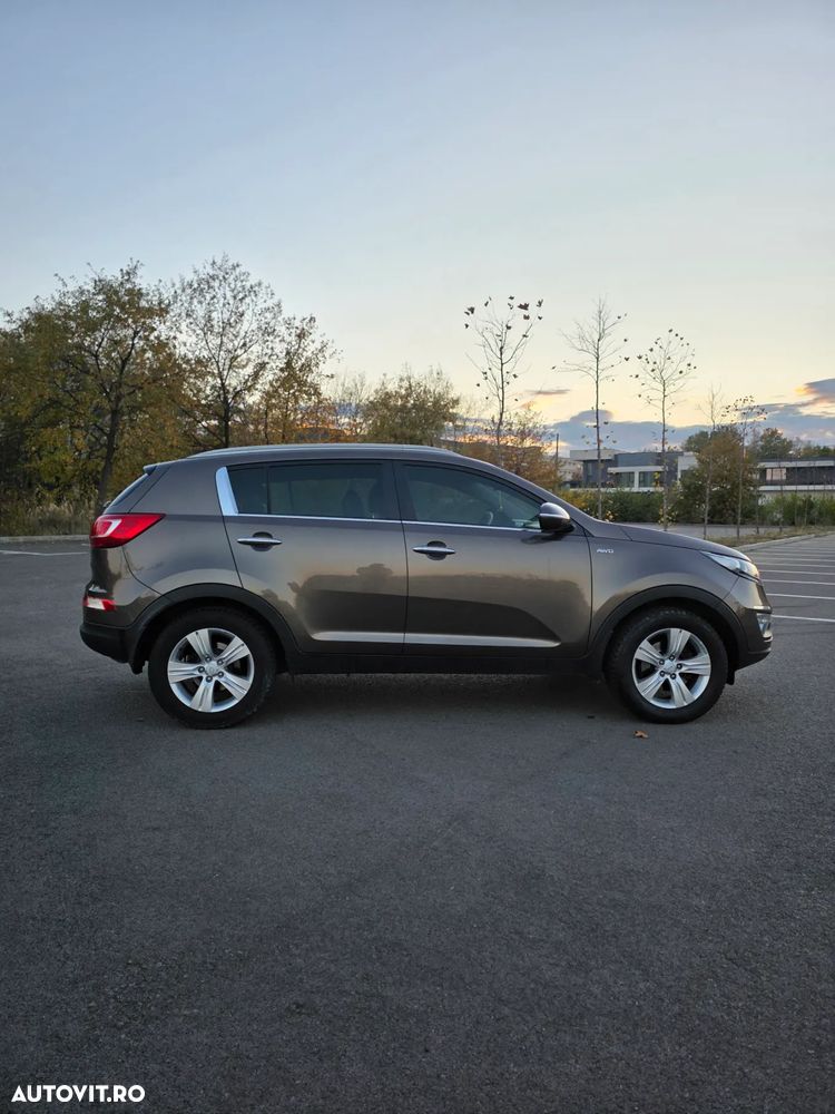 Kia Sportage 2.0 CRDI AWD Vision - 3