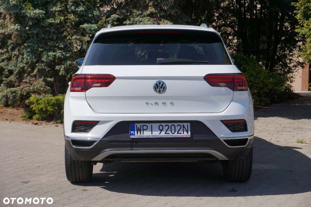 Volkswagen T-Roc - 8