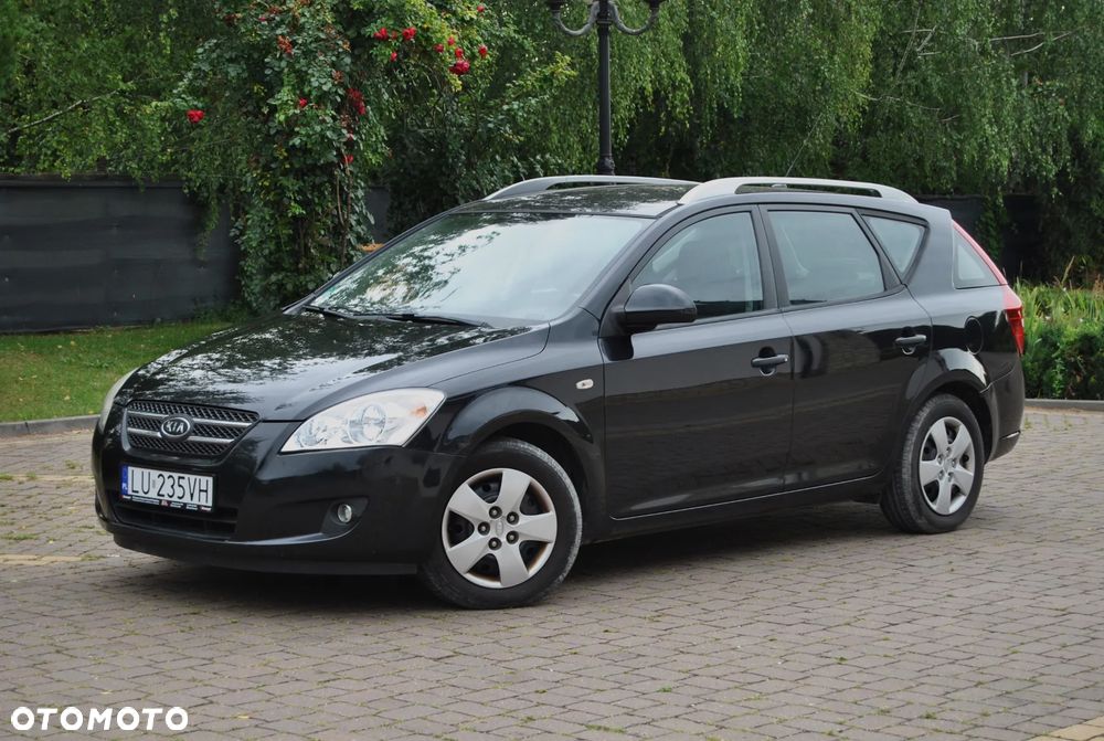 Kia Ceed 1.4 Comfort - 1