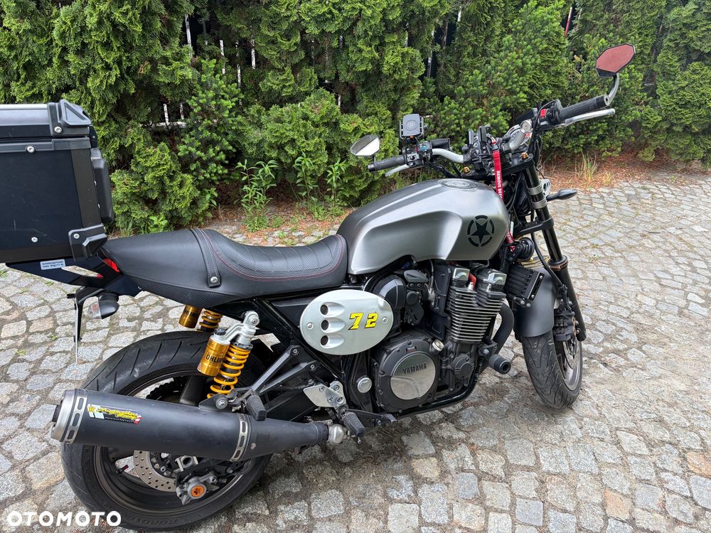Yamaha XJR - 4