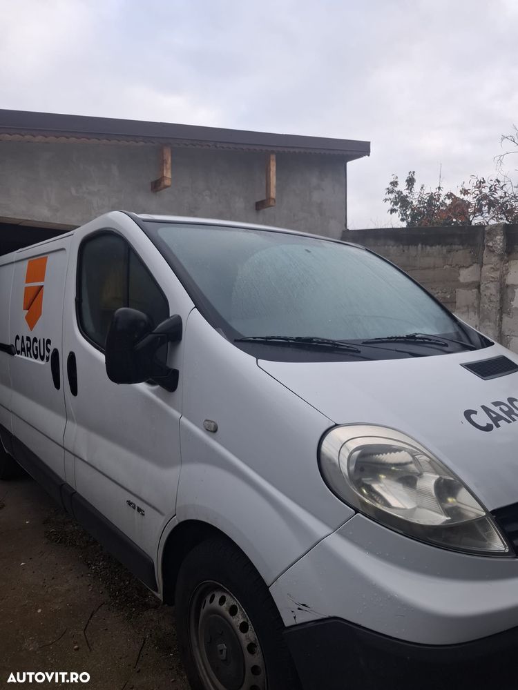 Renault Trafic - 10