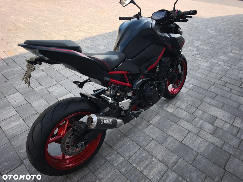 Kawasaki Z 900 - 37