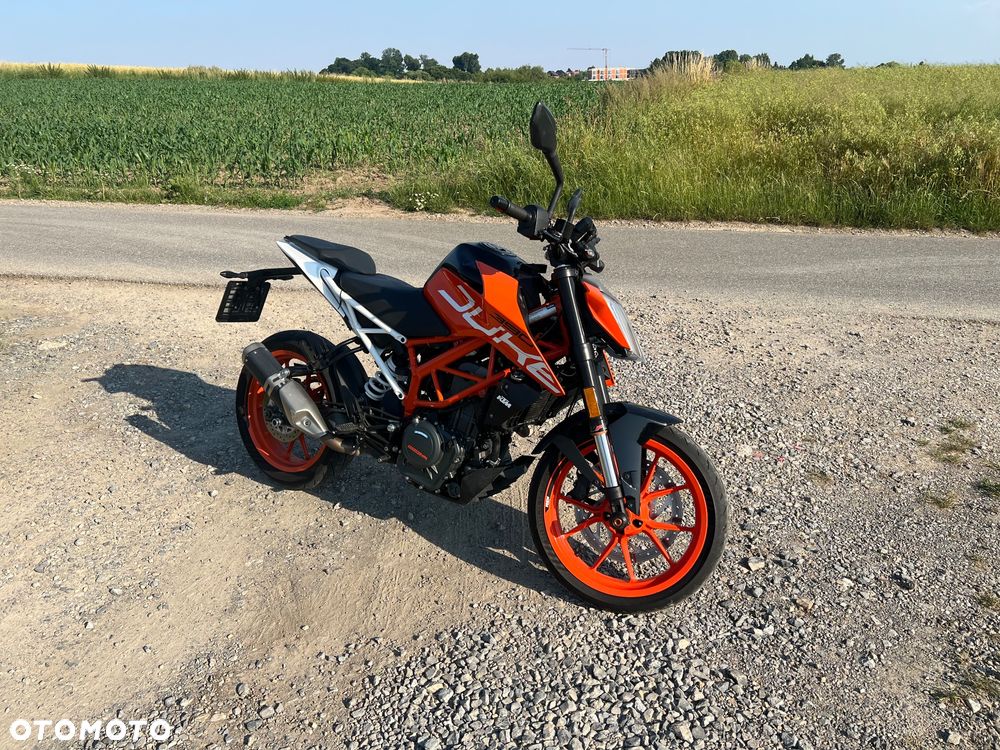KTM Duke 390 - 1