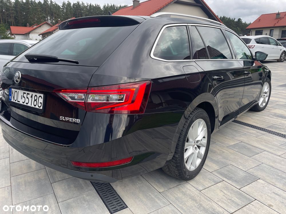 Skoda Superb 1.4 TSI ACT DSG Style - 31