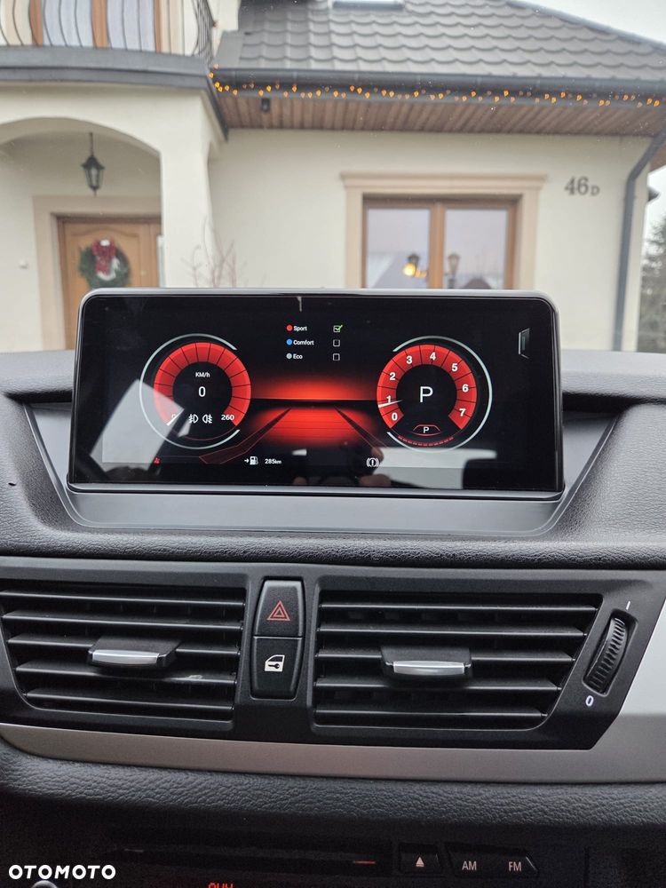 BMW X1 sDrive18d - 13