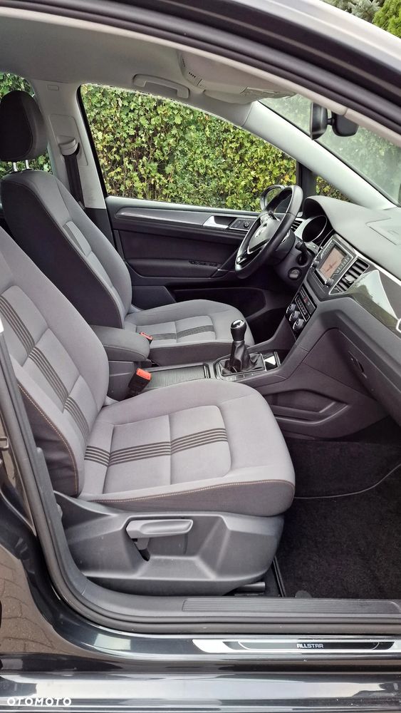 Volkswagen Golf Sportsvan - 30