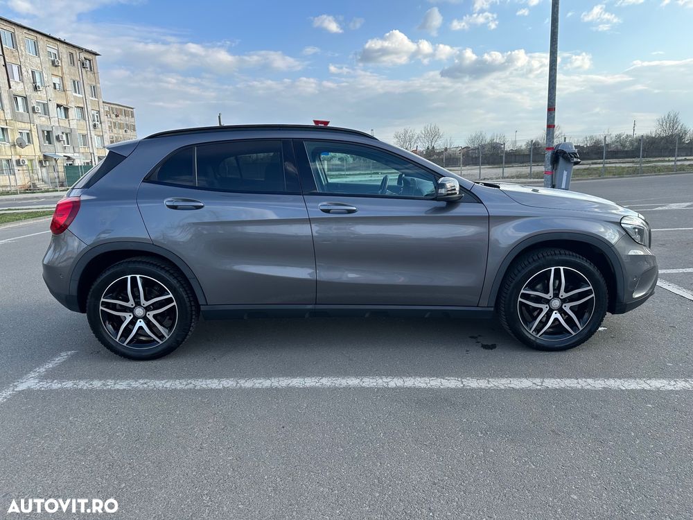Mercedes-Benz GLA 200 (CDI) d 7G-DCT AMG Line - 4