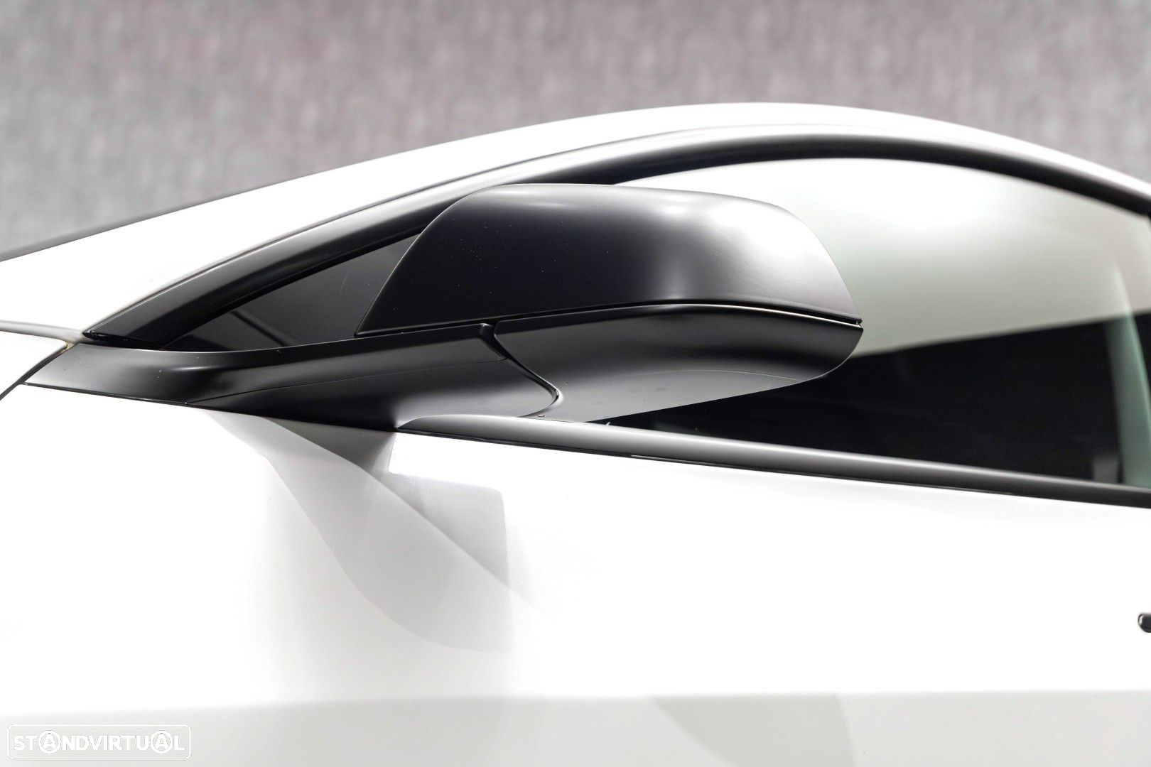 Tesla Model 3 Long-Range Dual Motor AWD - 17