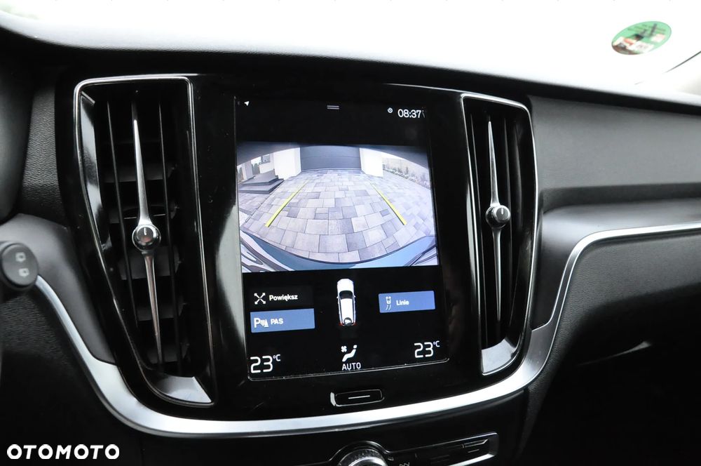 Volvo V60 D3 SCR Momentum - 20