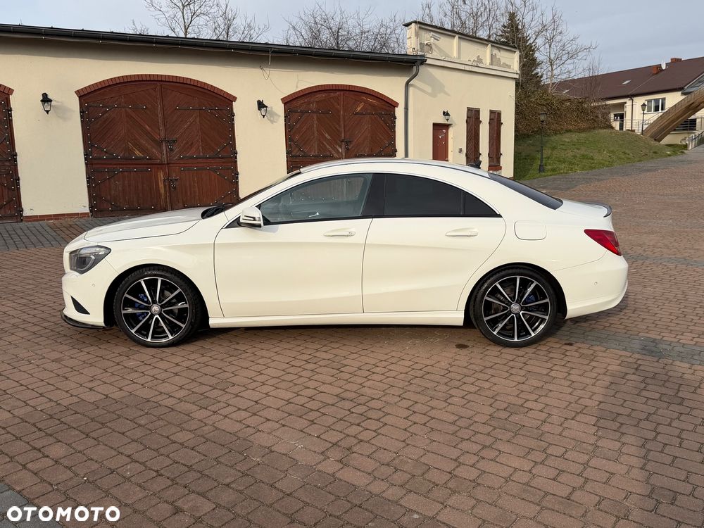 Mercedes-Benz CLA 220 d 7G-DCT AMG Line - 17