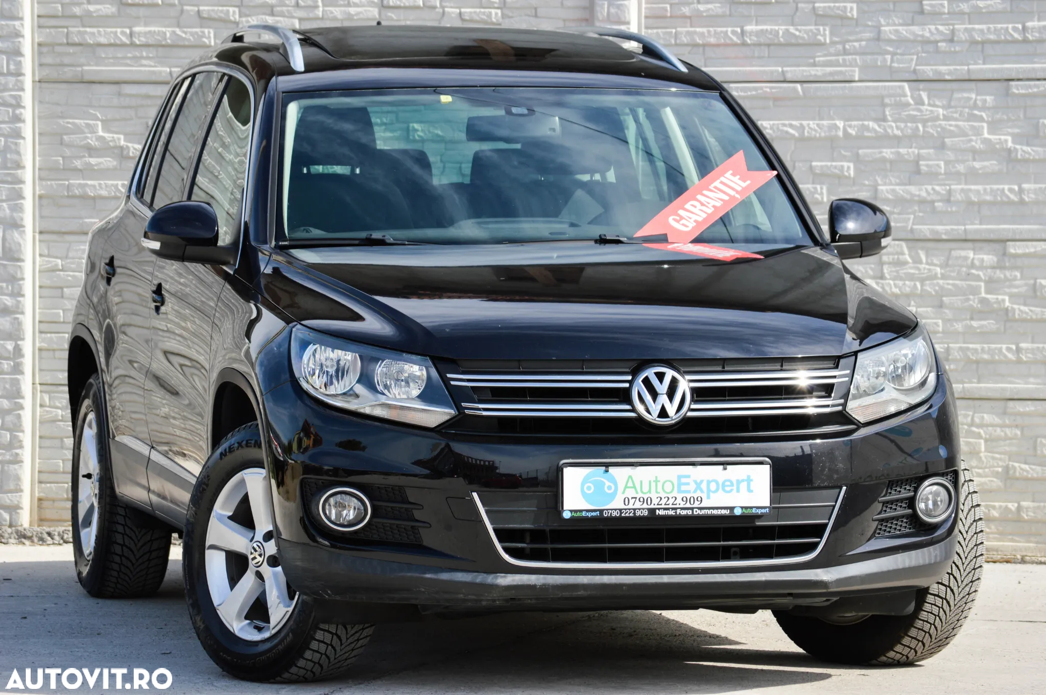 Volkswagen Tiguan 2.0 TDI 4Motion DSG Sport & Style - 10