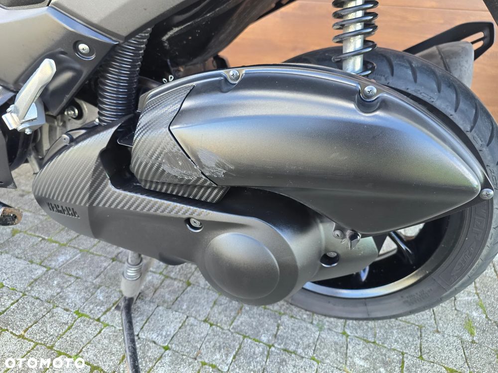 Yamaha NMAX - 27