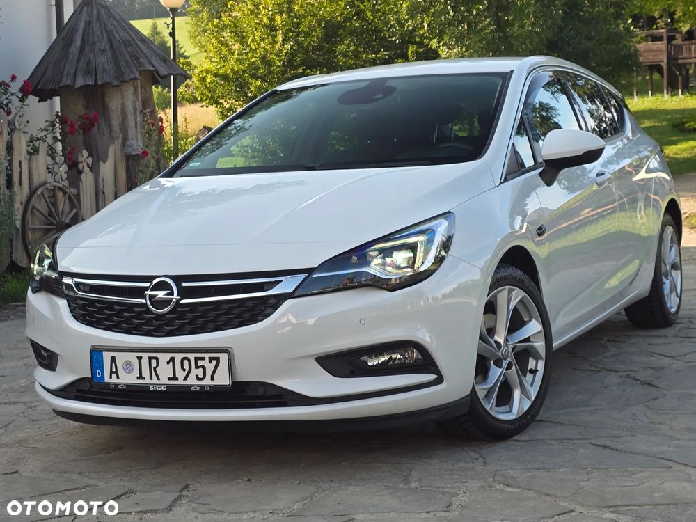 Opel Astra 1.4 Turbo Innovation - 1