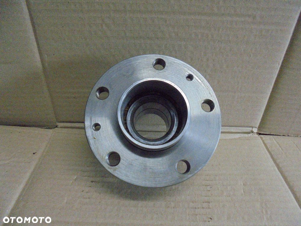 PIASTA KOŁA Z ŁOŻYSKIEM TYŁ FIAT DUCATO JUMPER BOXER 06-51754942 KOŁA 15' - 1