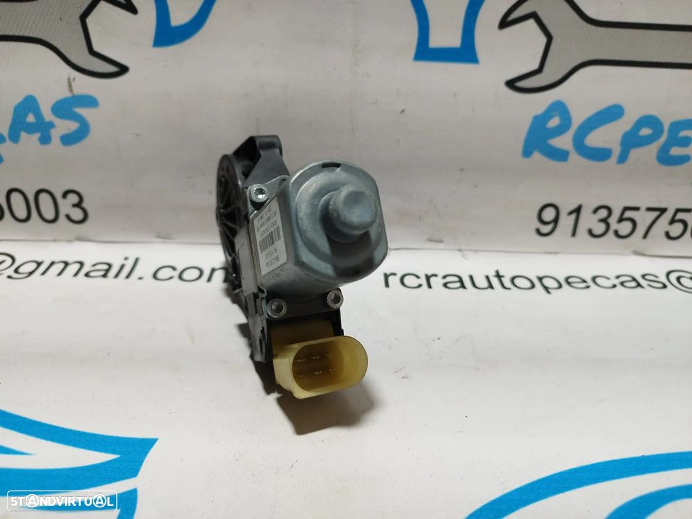 MOTOR VIDRO FRENTE FRONTAL DIREITA BOSCH 130 822 831 130 822 831 MINI R56 - 4