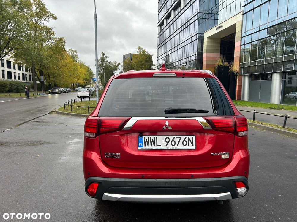 Mitsubishi Outlander - 5