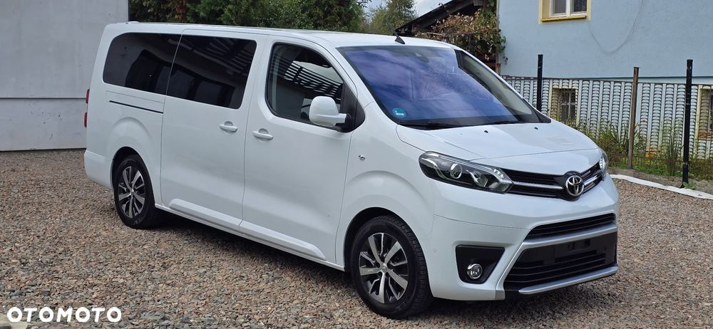 Toyota Proace Verso 2.0 D4-D Long Business - 2