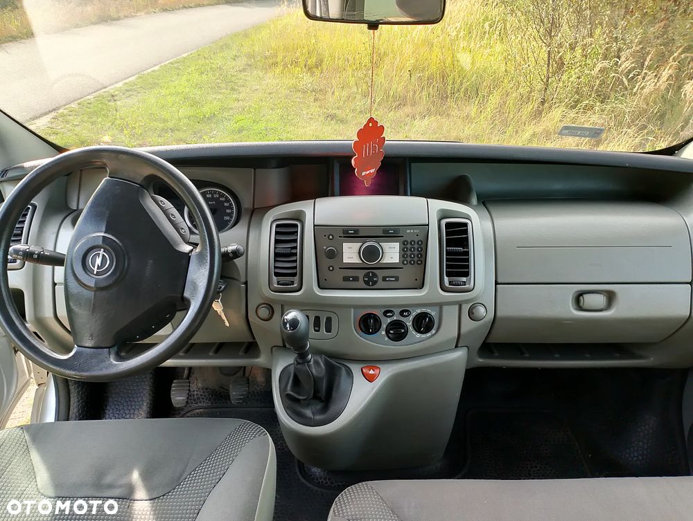 Opel Vivaro - 6