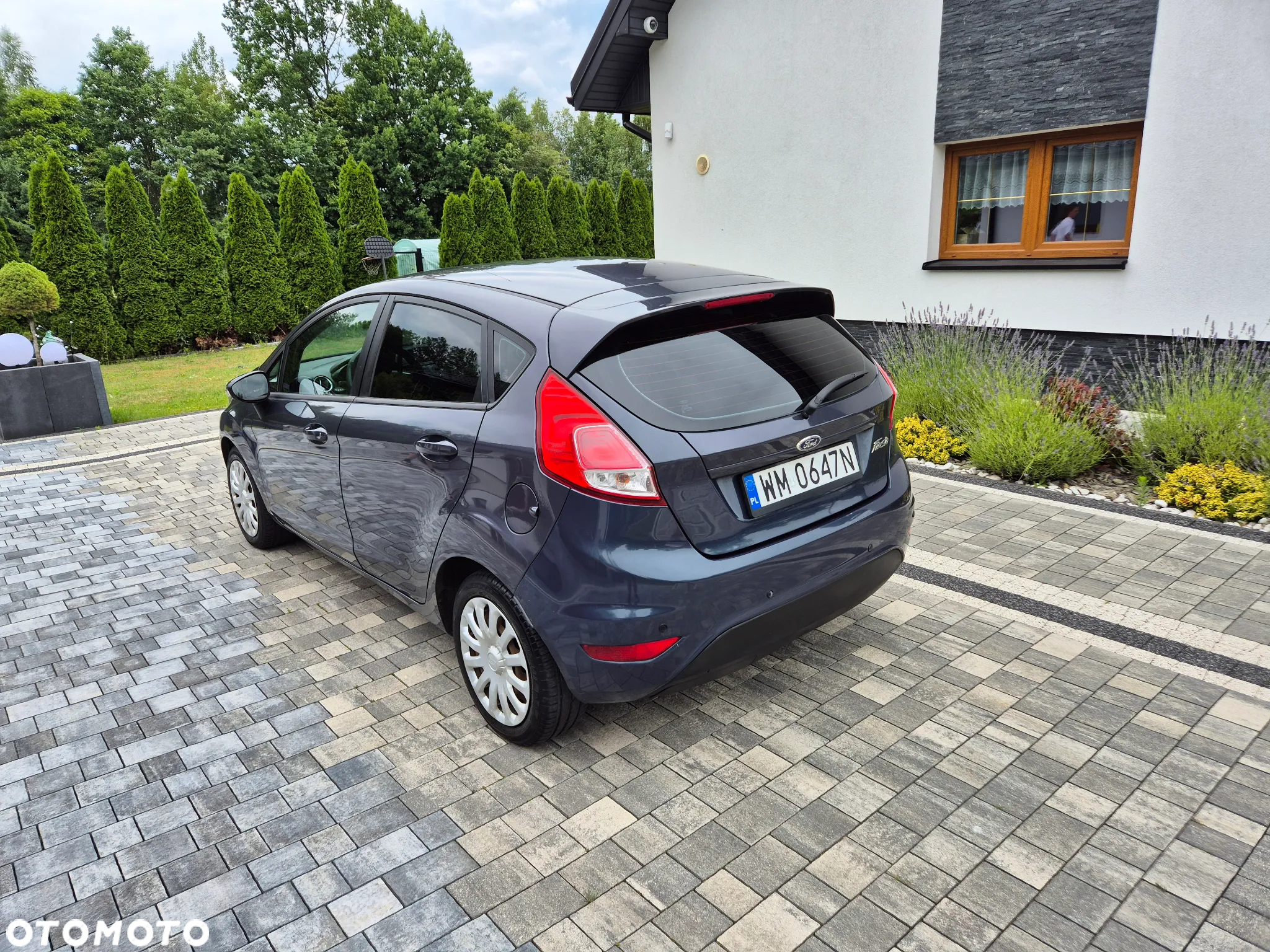 Ford Fiesta 1.5 TDCi Ambiente - 5