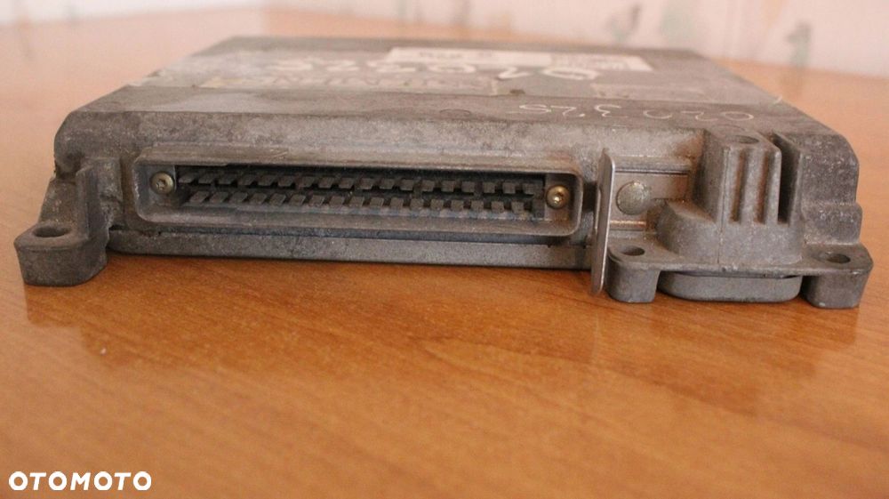 Komputer RENAULT 19 HOM7700857526 S101715101 - 3