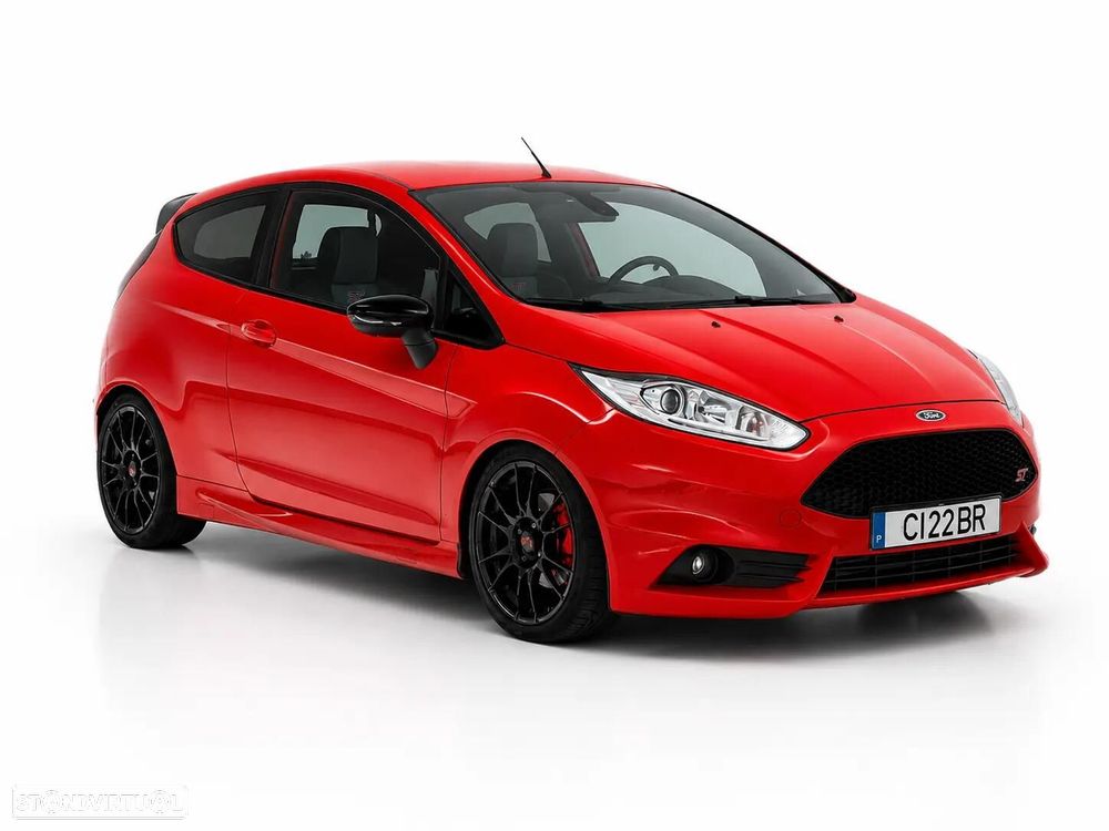 Ford Fiesta 1.6 EcoBoost c/ Pack Pele Desportiva ST - 2