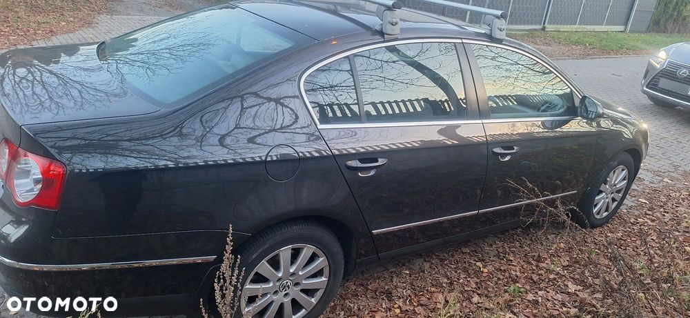 Volkswagen Passat 2.0 FSI Comfortline - 5