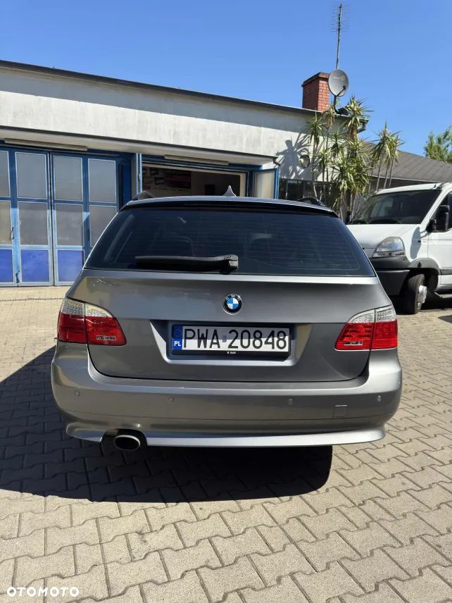 BMW Seria 5 520d - 5