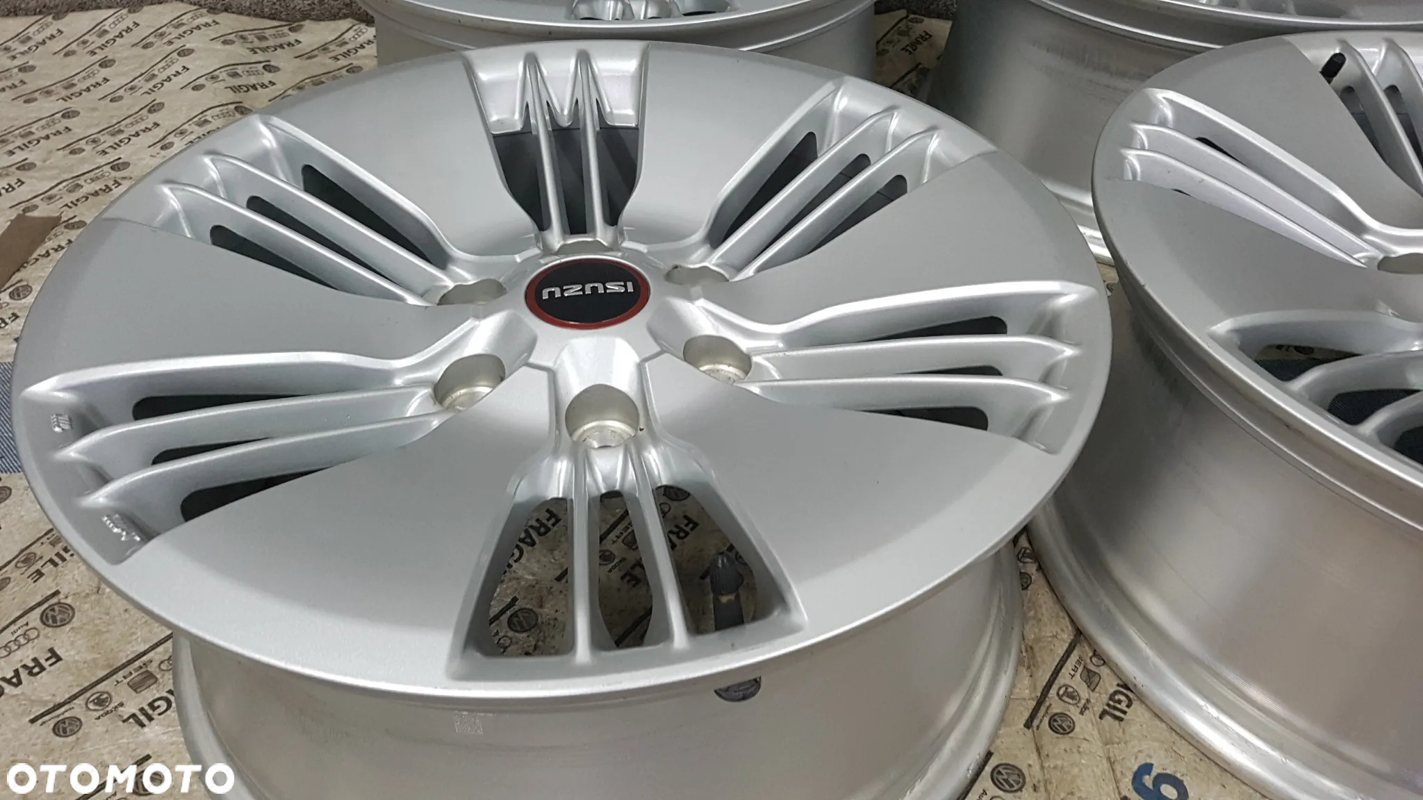 NOWE FELGI  ISUZU D-MAX MITSUBISHI L200 PAJERO TOYOTA HILUX FORD RANGER  6X139.7 - 6