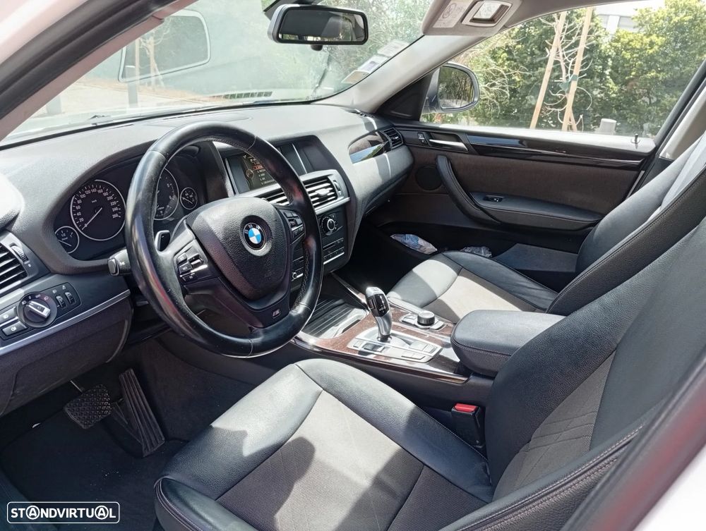 BMW X4 20 d xDrive XLine Auto - 4