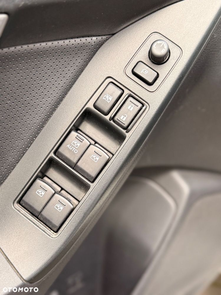 Subaru Forester 2.0 XT Comfort Lineartronic - 24