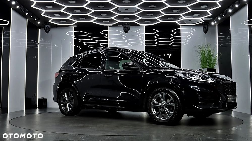 Ford Kuga 1.5 EcoBoost FWD ST-Line - 12